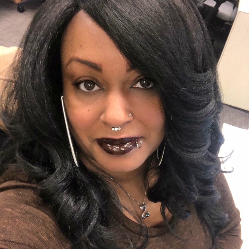 Meet your Posher, Tamara